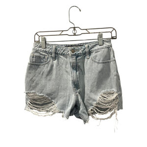 Hollister Ultra High Rise Vintage Relaxed Mom Shorts Size 1 Waist 25" Light Wash